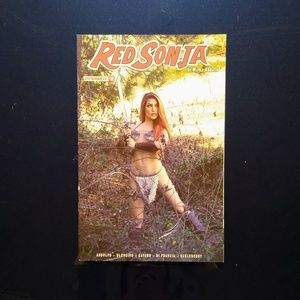 Red Sonja #12 Model Rachel Hollon 1-in-7 Cosplay Dynamite Virgin Variant Cover